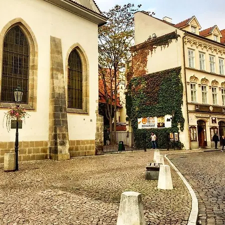 Old Town Terrace Apartment